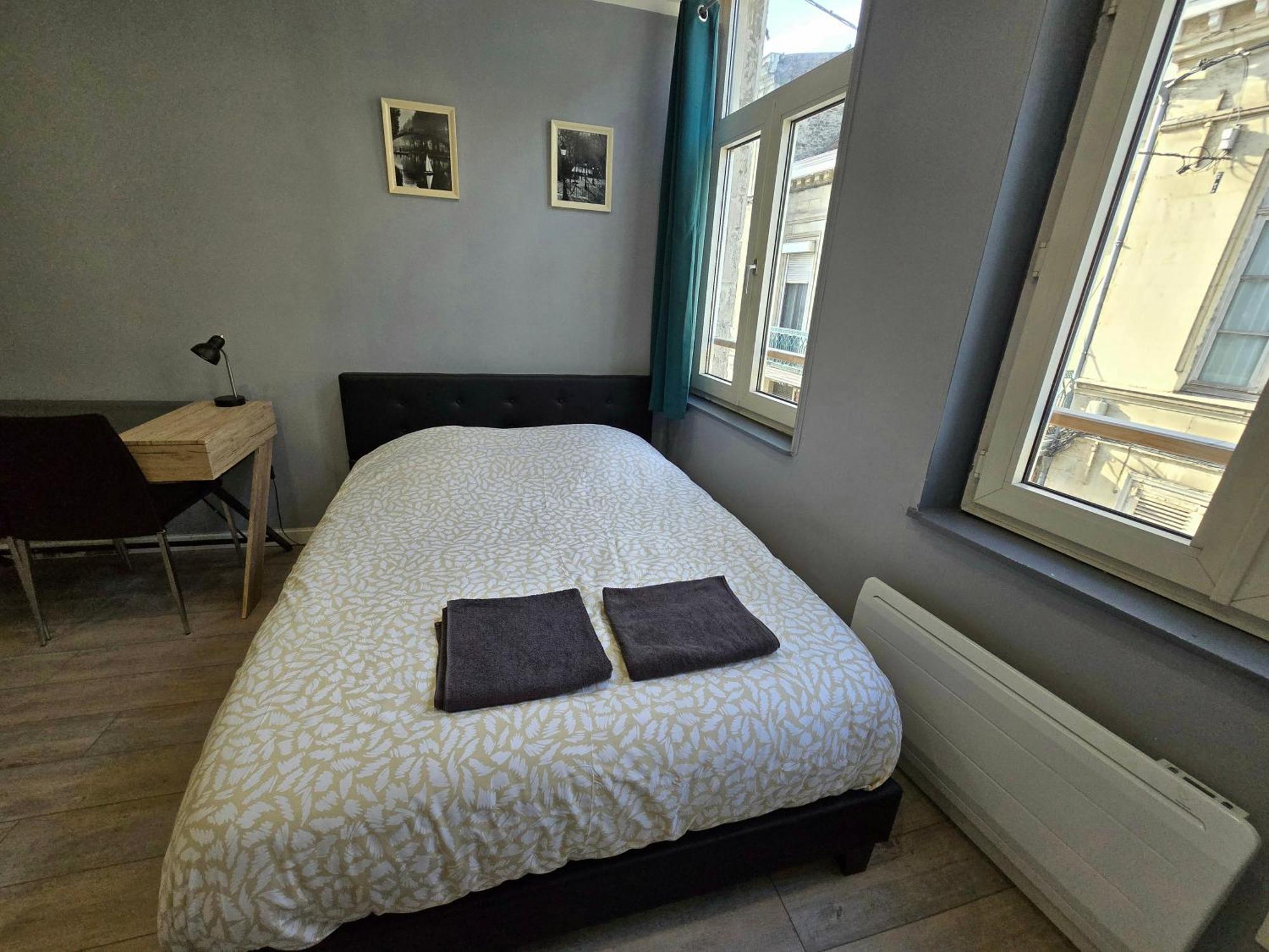 Appartement Hypercentre 301 +Wifi+Independant+ Cuisine Toilette Salle De Bain Privative Valenciennes Exterior foto